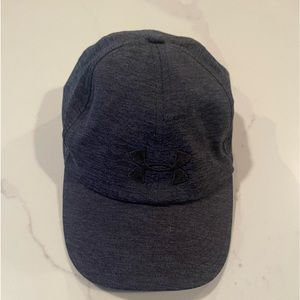 Under Armour, women’s baseball cap